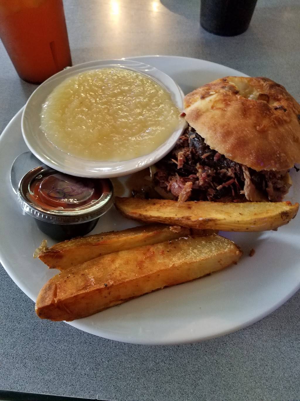 Iroquois Cafe | restaurant | 101 Main St, Iroquois, IL 60945, USA | 8154299098 OR +1 815-429-9098