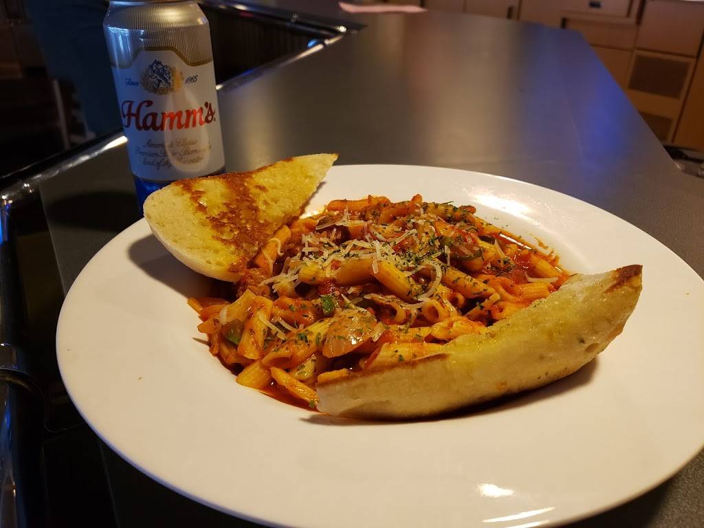 Marlons Pub and Grill | restaurant | 150 S Nicolet Rd, Appleton, WI 54914, USA | 9207359955 OR +1 920-735-9955