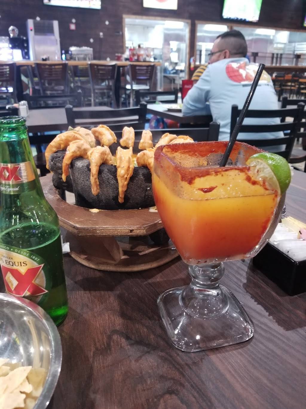 Rio Bravo Arlington | restaurant | 2208 New York Ave, Arlington, TX 76010, USA | 8177951470 OR +1 817-795-1470