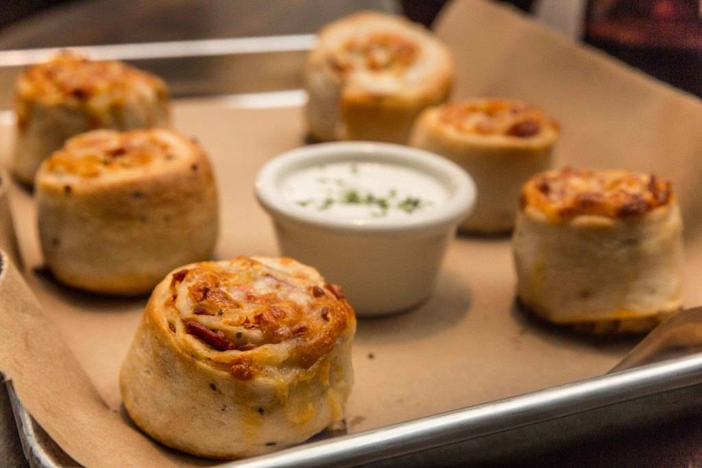 Stonedeck Pizza Pub | meal delivery | 2613 Elm St, Dallas, TX 75226, USA | 4698026742 OR +1 469-802-6742