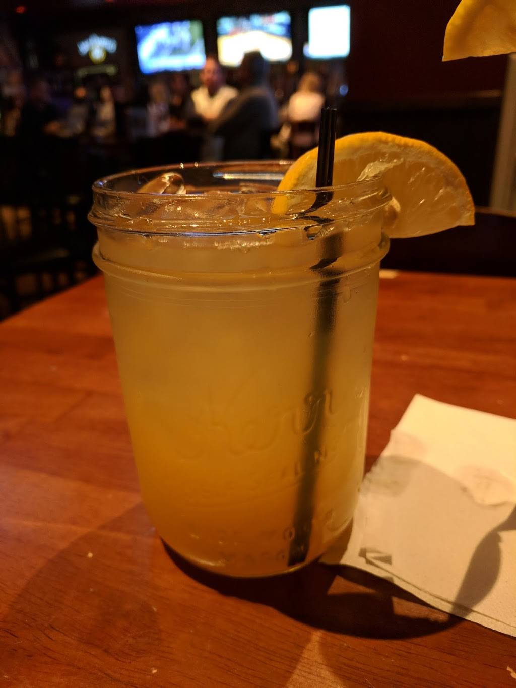 Big Whiskeys American Restaurant & Bar | restaurant | 1440 W Republic Rd, Springfield, MO 65807, USA | 4178822249 OR +1 417-882-2249