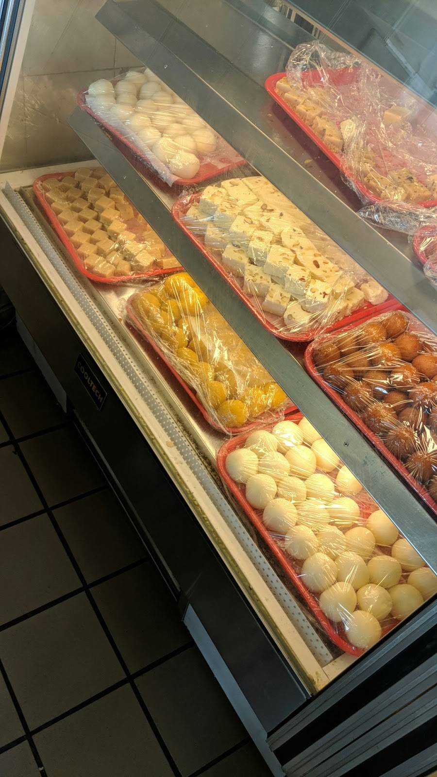 Wok & Grill | restaurant | 739 Elmont Rd, Elmont, NY 11003, USA | 5162851100 OR +1 516-285-1100