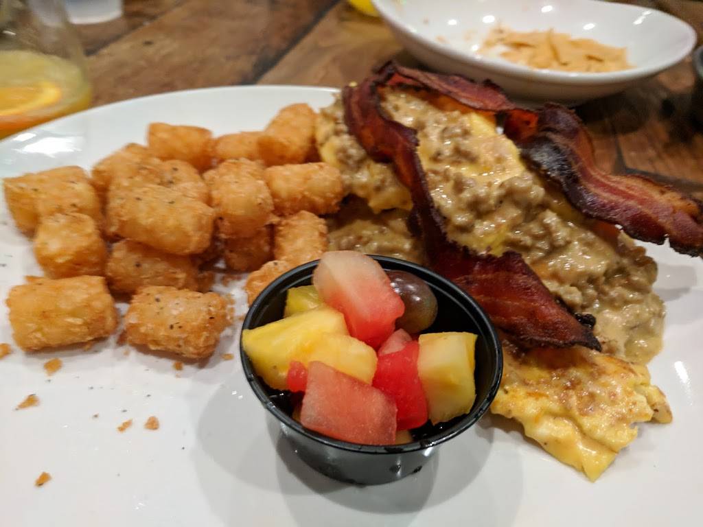 Nacho Mamas Towson | restaurant | 2 W Pennsylvania Ave, Towson, MD 21204, USA | 4106730069 OR +1 410-673-0069