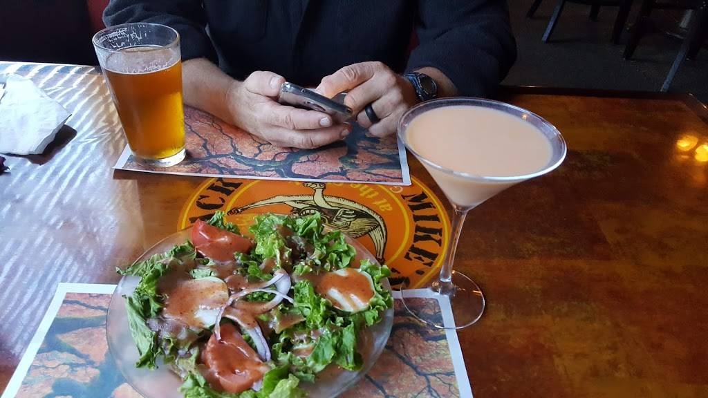 Culpeppers Pub & Grill | restaurant | 815 Turnpike St, (above the Willows Racquet Club), North Andover, MA 01845, USA | 9787941100 OR +1 978-794-1100