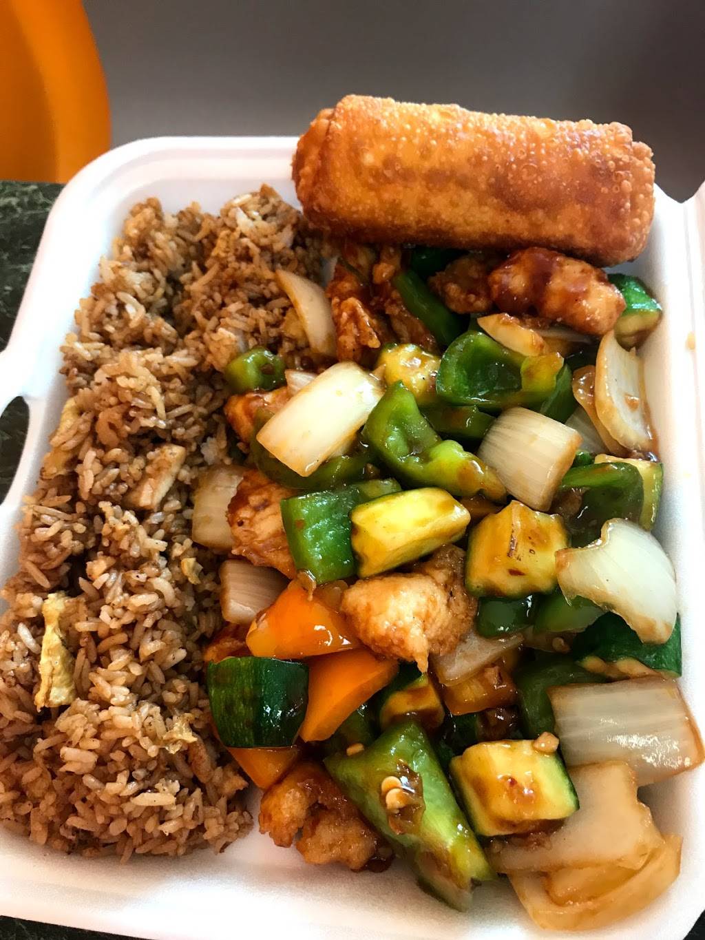 Orange & Chicken | restaurant | 1037 S Roselle Rd, Schaumburg, IL 60193, USA | 8473018888 OR +1 847-301-8888