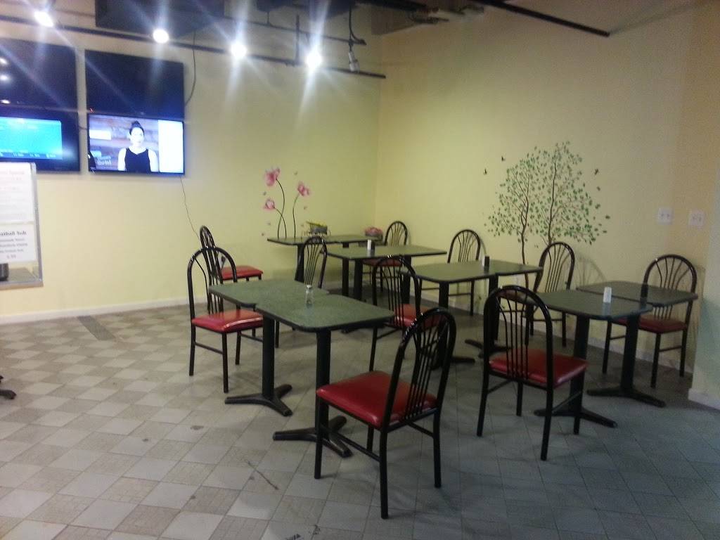 Emerald City Cafe & Deli | restaurant | 1966 Greenspring Dr # Ll5, Timonium, MD 21093, USA | 4102526429 OR +1 410-252-6429