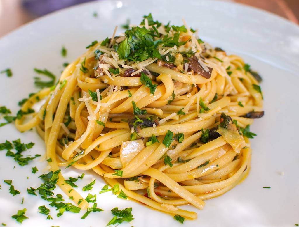 The Table Home Restaurant | restaurant | 23799 New England Dr, Moreno Valley, CA 92553, USA | 9514885880 OR +1 951-488-5880