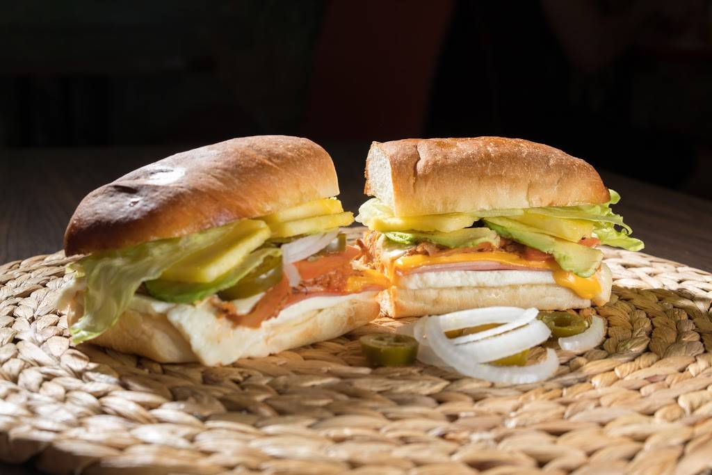 Tortas Manantial | restaurant | 5950 W McDowell Rd #101, Phoenix, AZ 85035, USA | 6238730664 OR +1 623-873-0664