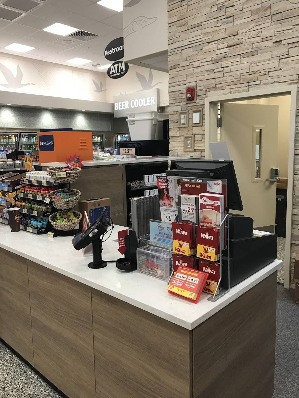 Wawa | cafe | 1965 Hypoluxo Rd, Lantana, FL 33426, USA | 5613237515 OR +1 561-323-7515