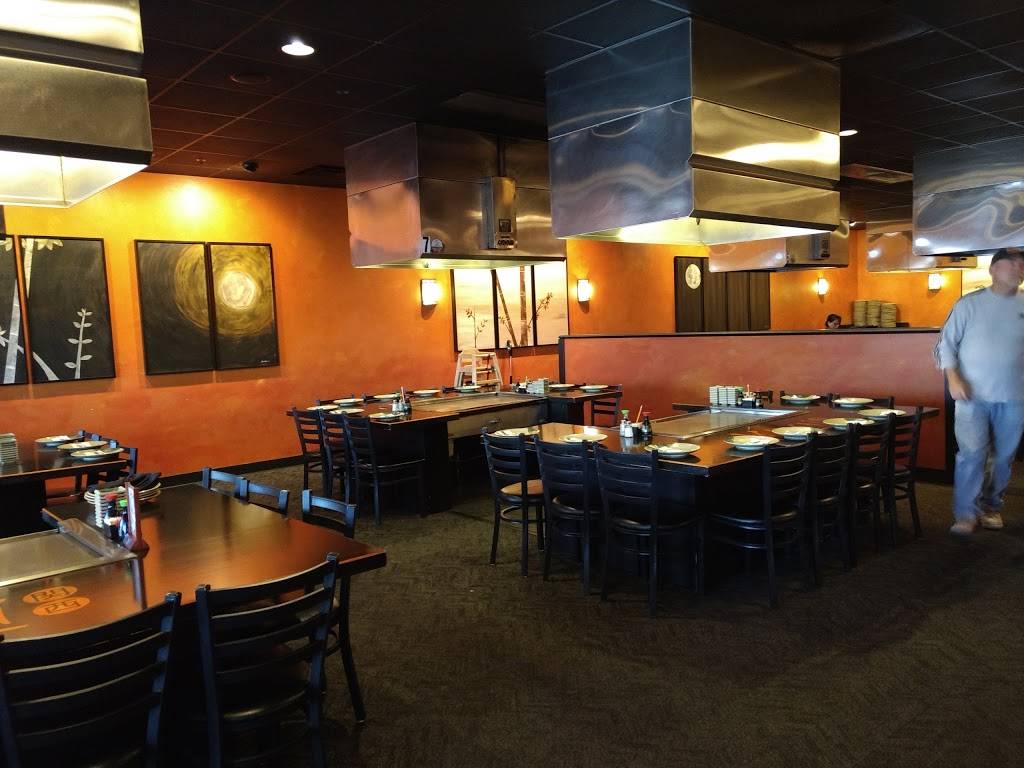 Kansai Japanese Steakhouse | restaurant | 1370 Veterans Pkwy # 700, Clarksville, IN 47129, USA | 8122189538 OR +1 812-218-9538