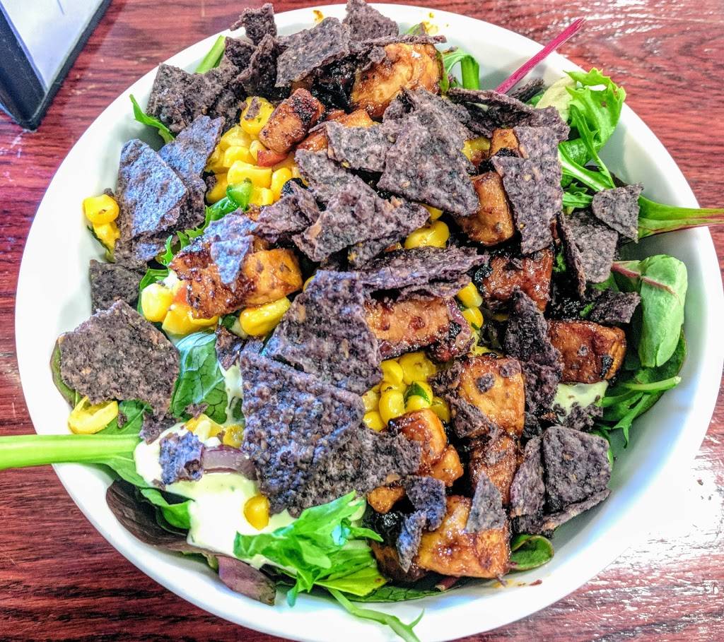 The Farm Cafe & Concessions Food Truck | cafe | 12 Emerald St, Keene, NH 03431, USA | 6033543521 OR +1 603-354-3521