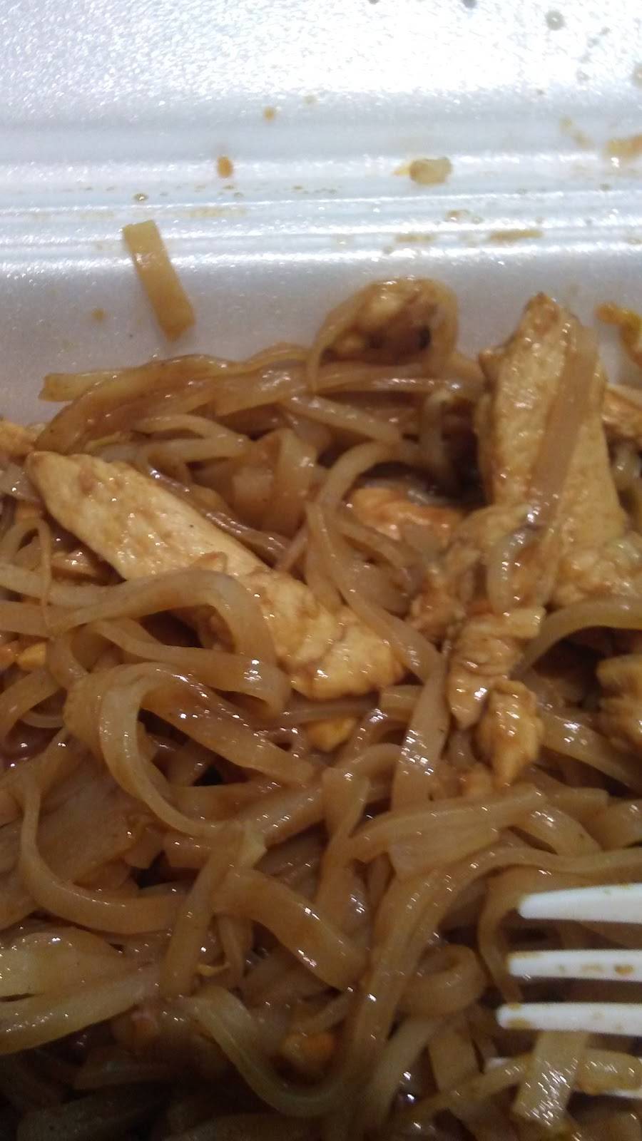 Galangal Thai Kitchen | restaurant | 630 Old Country Rd, Garden City, NY 11530, USA | 5167785088 OR +1 516-778-5088