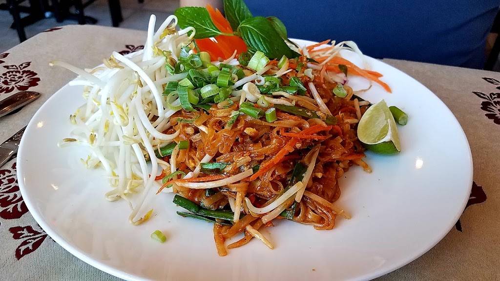 Thai Arroy Dee | restaurant | 1006 Warrior Rd, Drexel Hill, PA 19026, USA | 4844538648 OR +1 484-453-8648