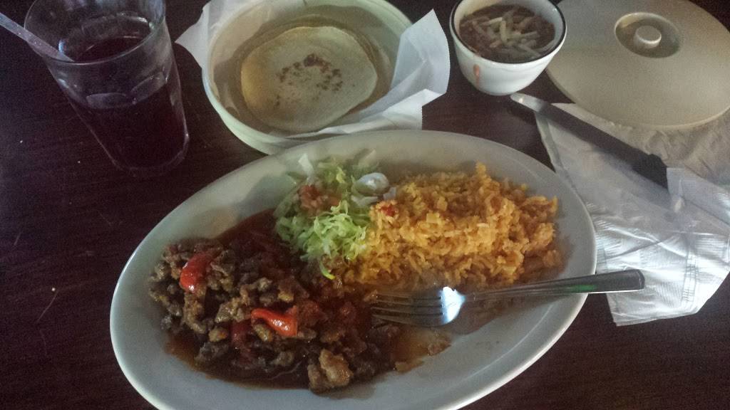 El Coyote Club | restaurant | 5748 Washington St, Hollywood, FL 33023, USA | 7542637797 OR +1 754-263-7797