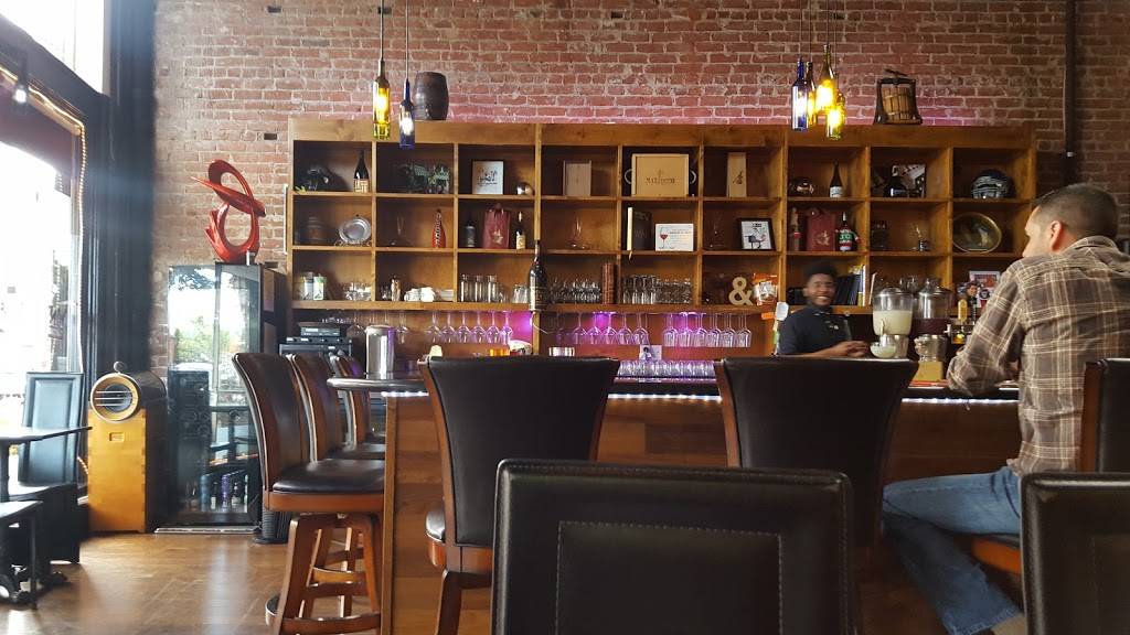 Wine and Waffles | restaurant | 1505 Park St, Alameda, CA 94501, USA | 5105232301 OR +1 510-523-2301