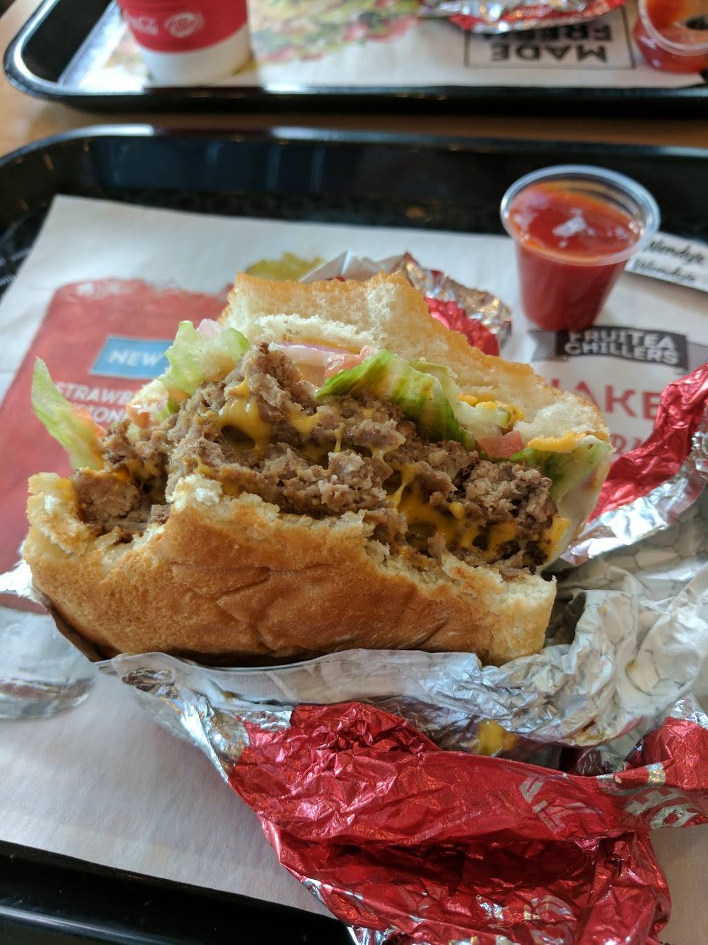 Wendys | restaurant | 11734 E Colonial Dr, Orlando, FL 32817, USA | 4072738523 OR +1 407-273-8523