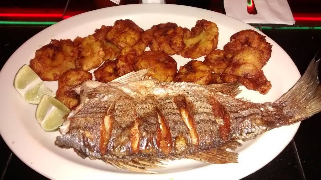 Lilians Restaurant | restaurant | 3901 Mt Vernon Ave, Alexandria, VA 22305, USA | 7038378494 OR +1 703-837-8494