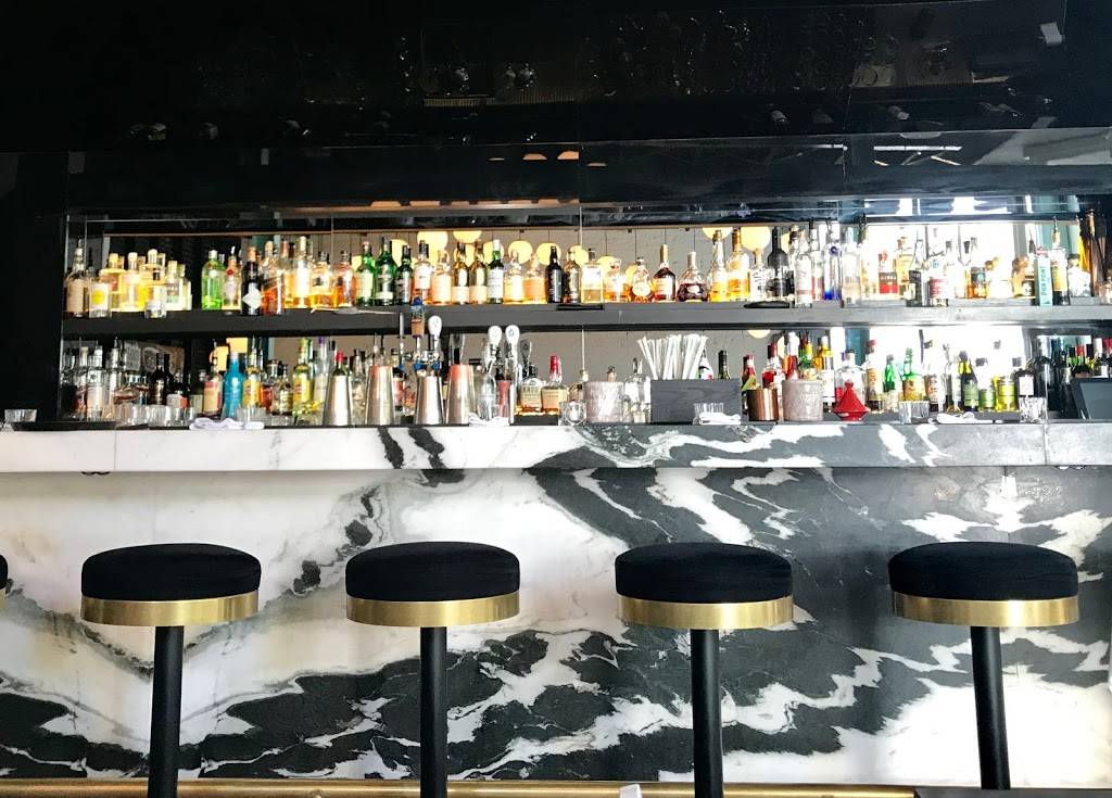 Bird Bar | restaurant | 1800 Rue Notre-Dame Ouest, Montréal, QC H3J 1M5, Canada | 5149384343 OR +1 514-938-4343