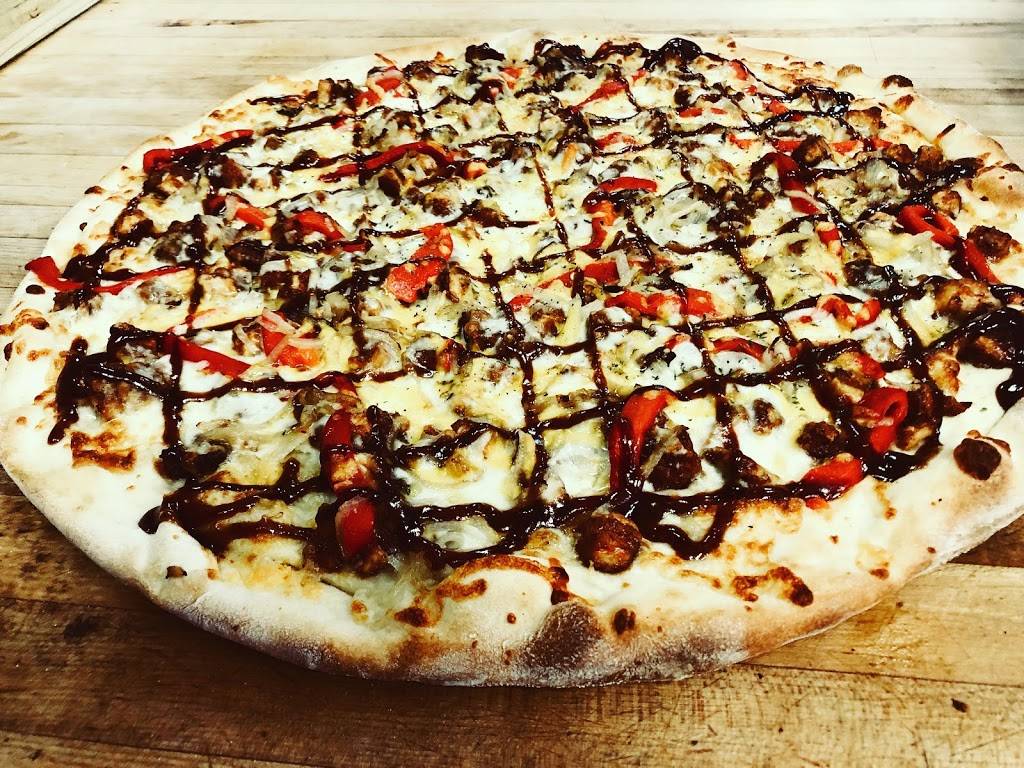 Hot Grill & Pizza | restaurant | 59 New Haven Rd, Seymour, CT 06483, USA | 2038812444 OR +1 203-881-2444