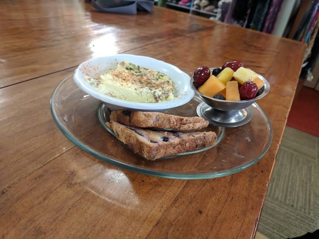 Adelaides Coffee House & Yarn Shop | cafe | 1401 Bay Ave, Ocean Park, WA 98640, USA | 3606656050 OR +1 360-665-6050