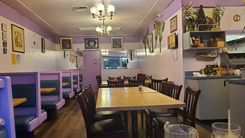 Alis Thai Kitchen | restaurant | 2392 N Pacific Hwy, Medford, OR 97501, USA | 5417703104 OR +1 541-770-3104