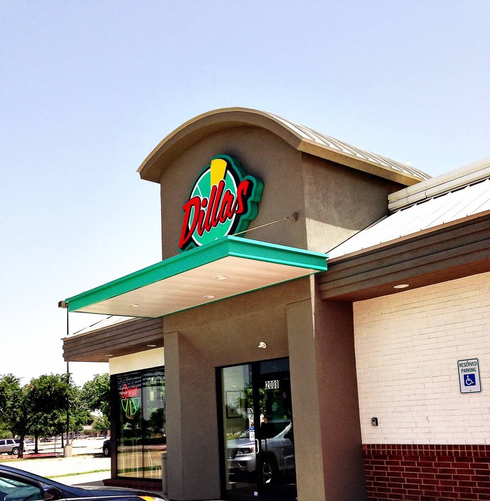 Dillas Quesadillas | restaurant | 2008 Midway Rd, Plano, TX 75093, USA | 9724734601 OR +1 972-473-4601