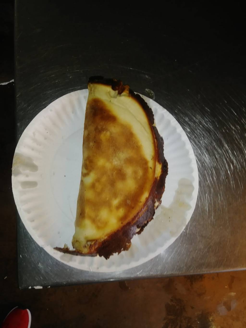 El Presidente de la Pizza Cubana 1 | restaurant | 12691 NW 42nd Ave, Opa-locka, FL 33054, USA | 7865379122 OR +1 786-537-9122