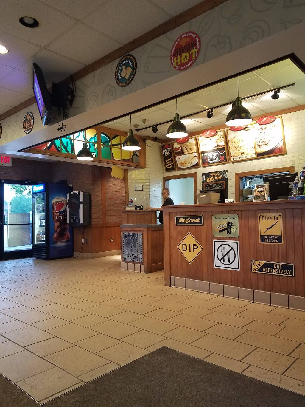 Pizza Hut | restaurant | 2536 Columbus St, Grove City, OH 43123, USA | 6145393596 OR +1 614-539-3596