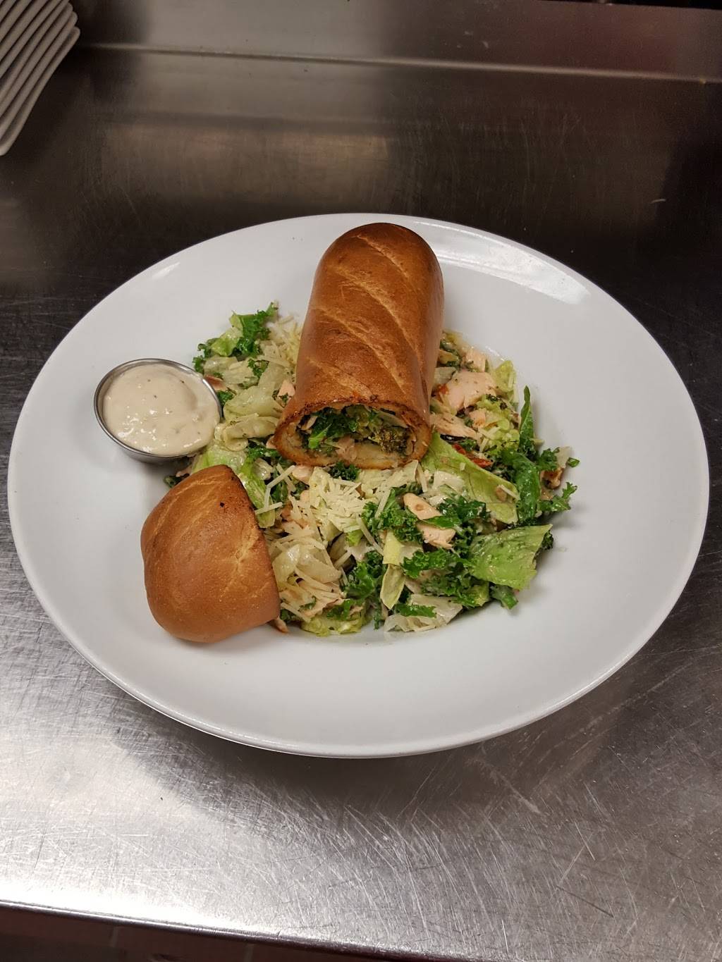 Ruby Tuesday | restaurant | 41 Orange Plaza Ln, Middletown, NY 10940, USA | 8453429006 OR +1 845-342-9006