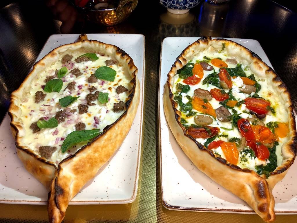 Yaz Lounge | restaurant | 10737 Yonge St, Richmond Hill, ON L4C 9M9, Canada | 9055081515 OR +1 905-508-1515