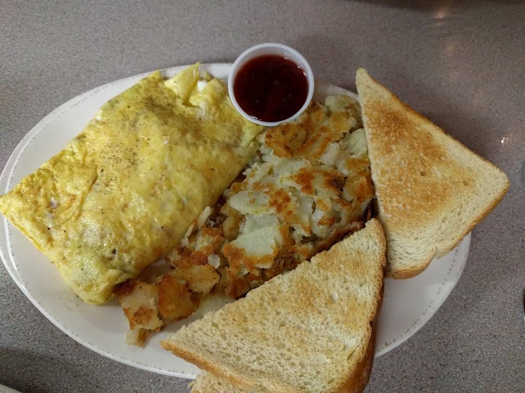 Halfway Diner | restaurant | 10792 14 Mile Rd NE, Rockford, MI 49341, USA | 6167549084 OR +1 616-754-9084