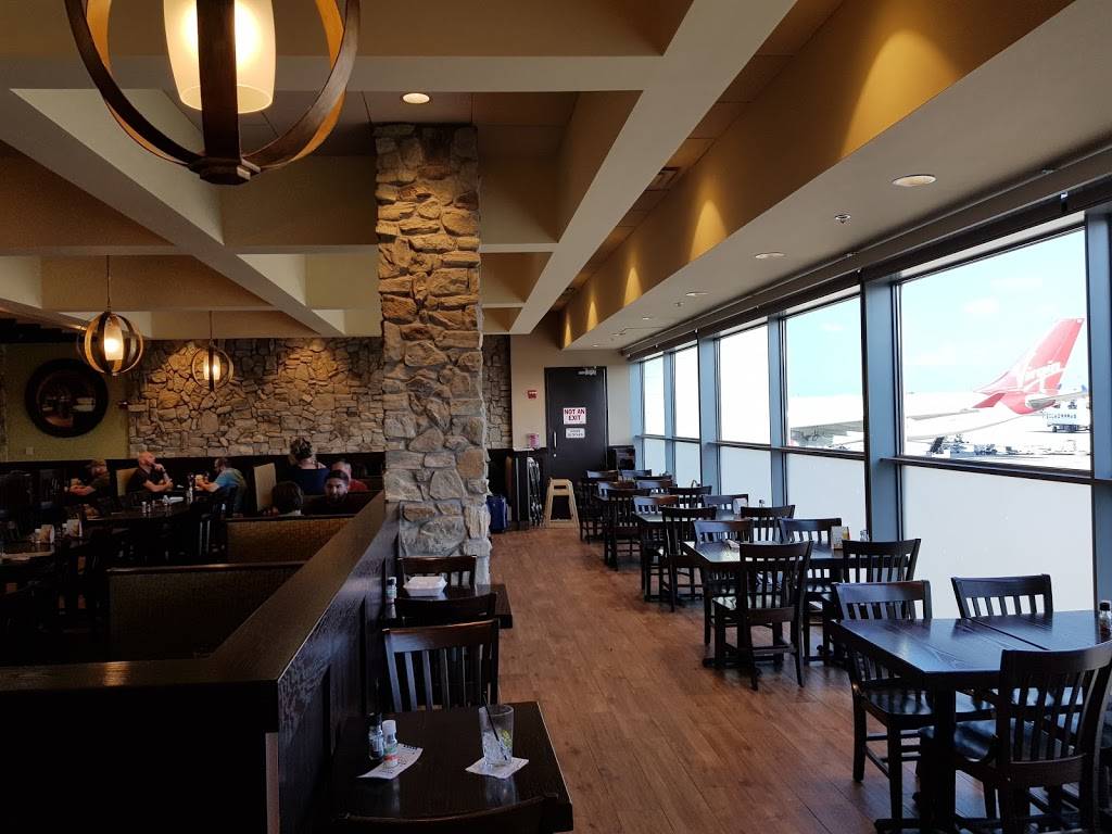 Carrabbas Italian Grill | restaurant | Washington Dulles International Airport, Concourse B, Gate B41, 1 Saarinen Cir, Dulles, VA 20166, USA | 7039727177 OR +1 703-972-7177