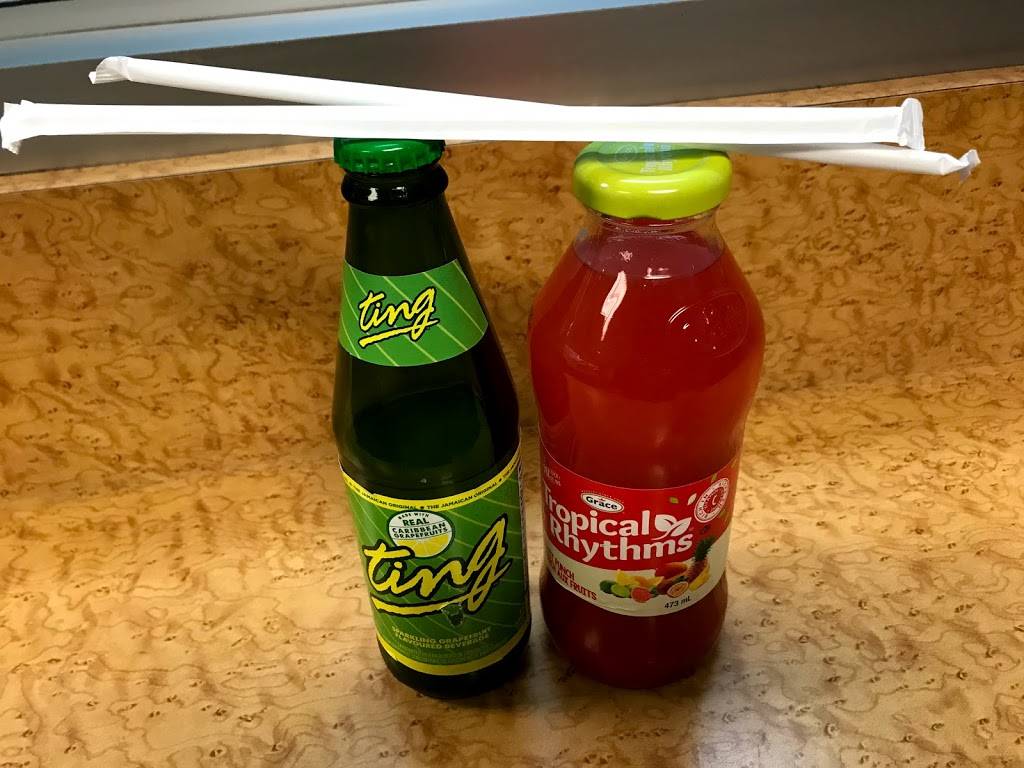 Mitzies Jerk | restaurant | 3337 Bloor St W, Etobicoke, ON M8X 1E9, Canada | 6473450077 OR +1 647-345-0077