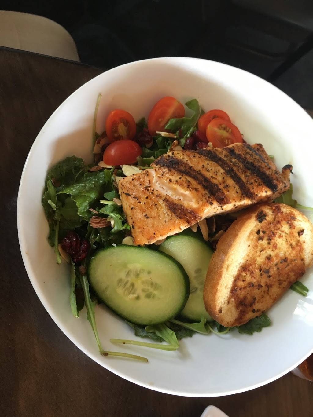 Rustic House Oyster Bar & Grill - Los Altos | restaurant | 295 Main St, Los Altos, CA 94022, USA | 6509352129 OR +1 650-935-2129