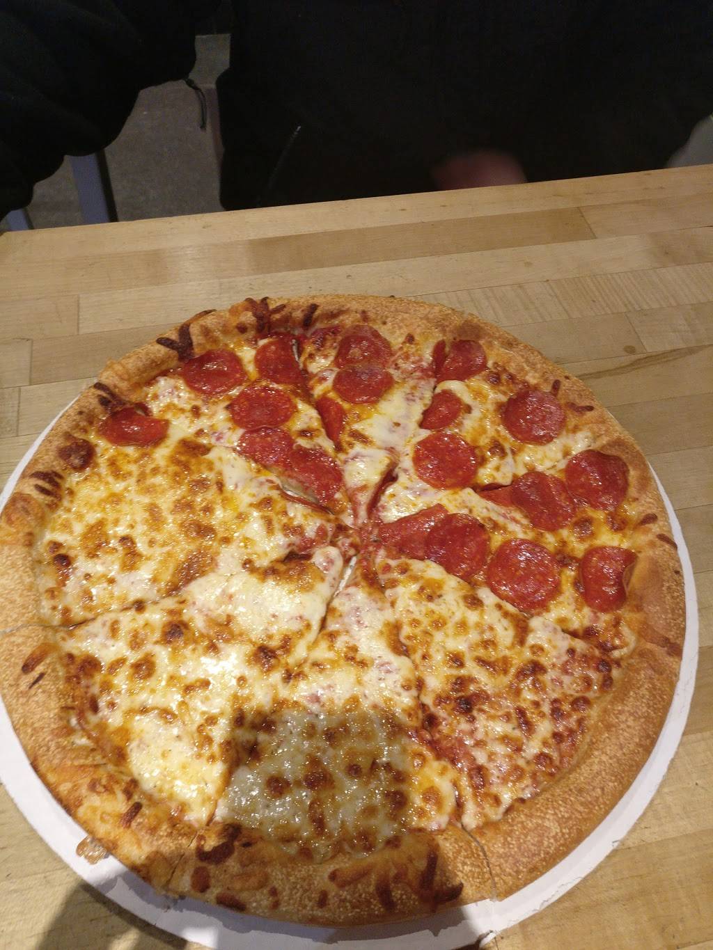 Petes A Place | meal takeaway | 142 Pine St, Danvers, MA 01923, USA | 9787745675 OR +1 978-774-5675