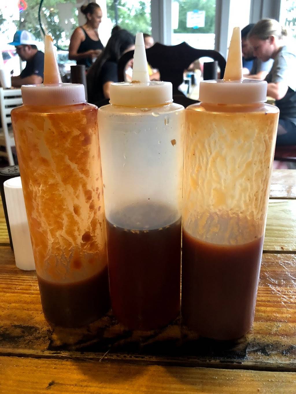 CBs Smokehouse | restaurant | 213 Circle Park Dr, Sebring, FL 33870, USA | 8634021573 OR +1 863-402-1573