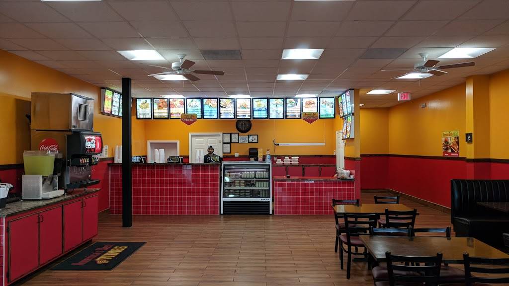 Americas Best Wings | restaurant | 4734 Finlay St, Henrico, VA 23231, USA | 8045284730 OR +1 804-528-4730