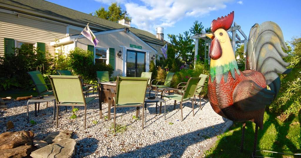 Roosters Roadhouse - Lobster Rolls - Craft Beer - Wine - Cockta | restaurant | 159 Mayville Rd, Bethel, ME 04217, USA | 2078240309 OR +1 207-824-0309