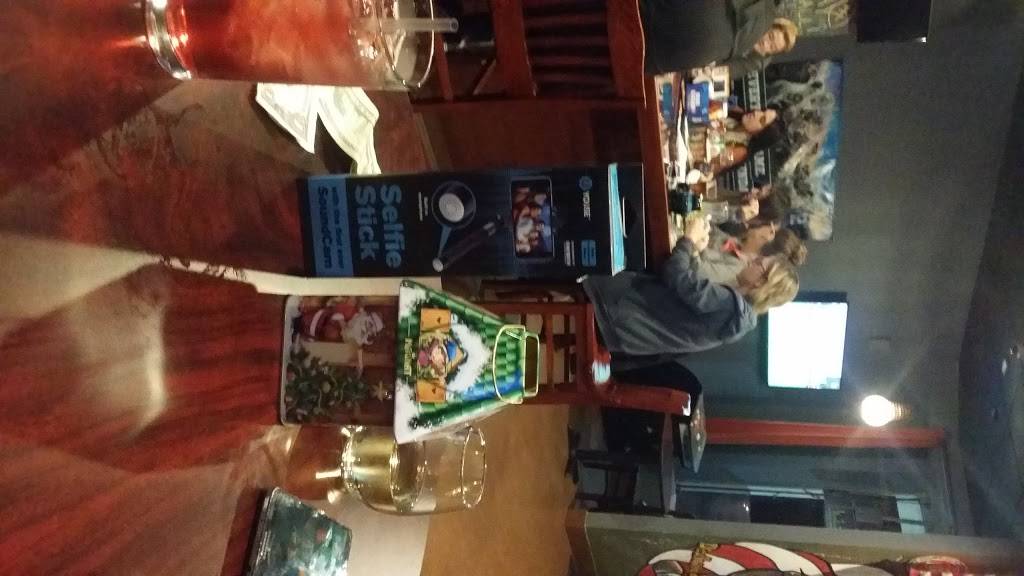 Locals Bar and Entertainment | restaurant | 300 Gordons Corner Rd, Manalapan Township, NJ 07726, USA | 7328517202 OR +1 732-851-7202