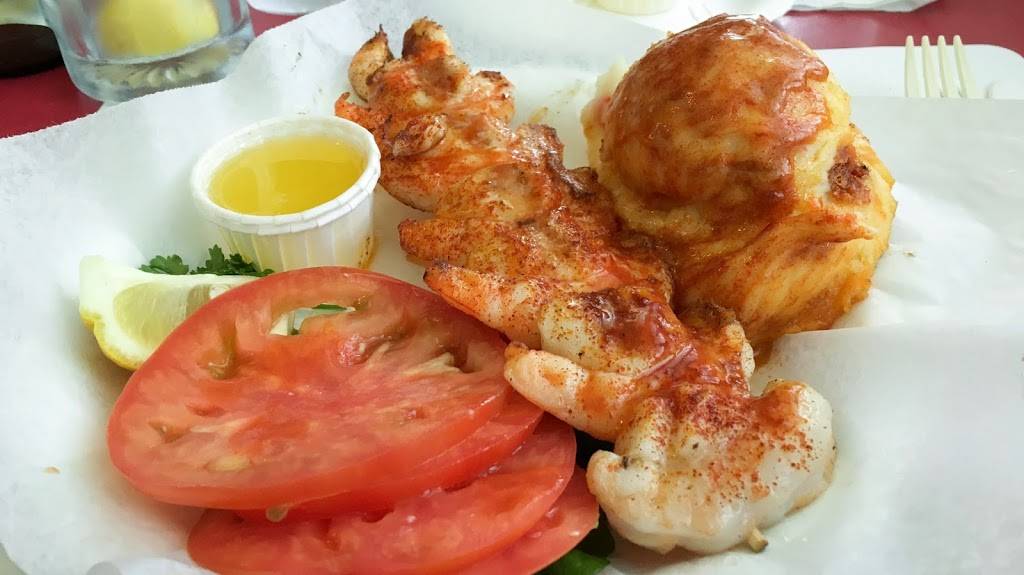 The Crab Cooker | restaurant | 17260 17th St, Tustin, CA 92780, USA | 7145731077 OR +1 714-573-1077