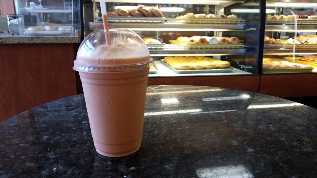 Spudnuts Donuts | bakery | 1710 E Channel Islands Blvd, Oxnard, CA 93033, USA | 8053852999 OR +1 805-385-2999