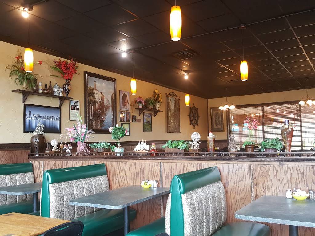 Sals Italian Restaurant | restaurant | 414 US-259, Henderson, TX 75652, USA | 9036578000 OR +1 903-657-8000