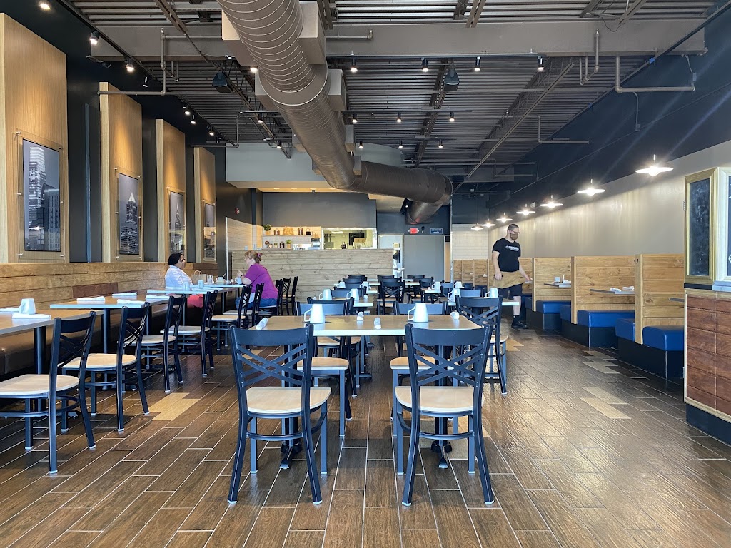 Longshore Breakfast and Lunch | restaurant | 746 Rte 70 W, Marlton, NJ 08053, USA | 8562675238 OR +1 856-267-5238