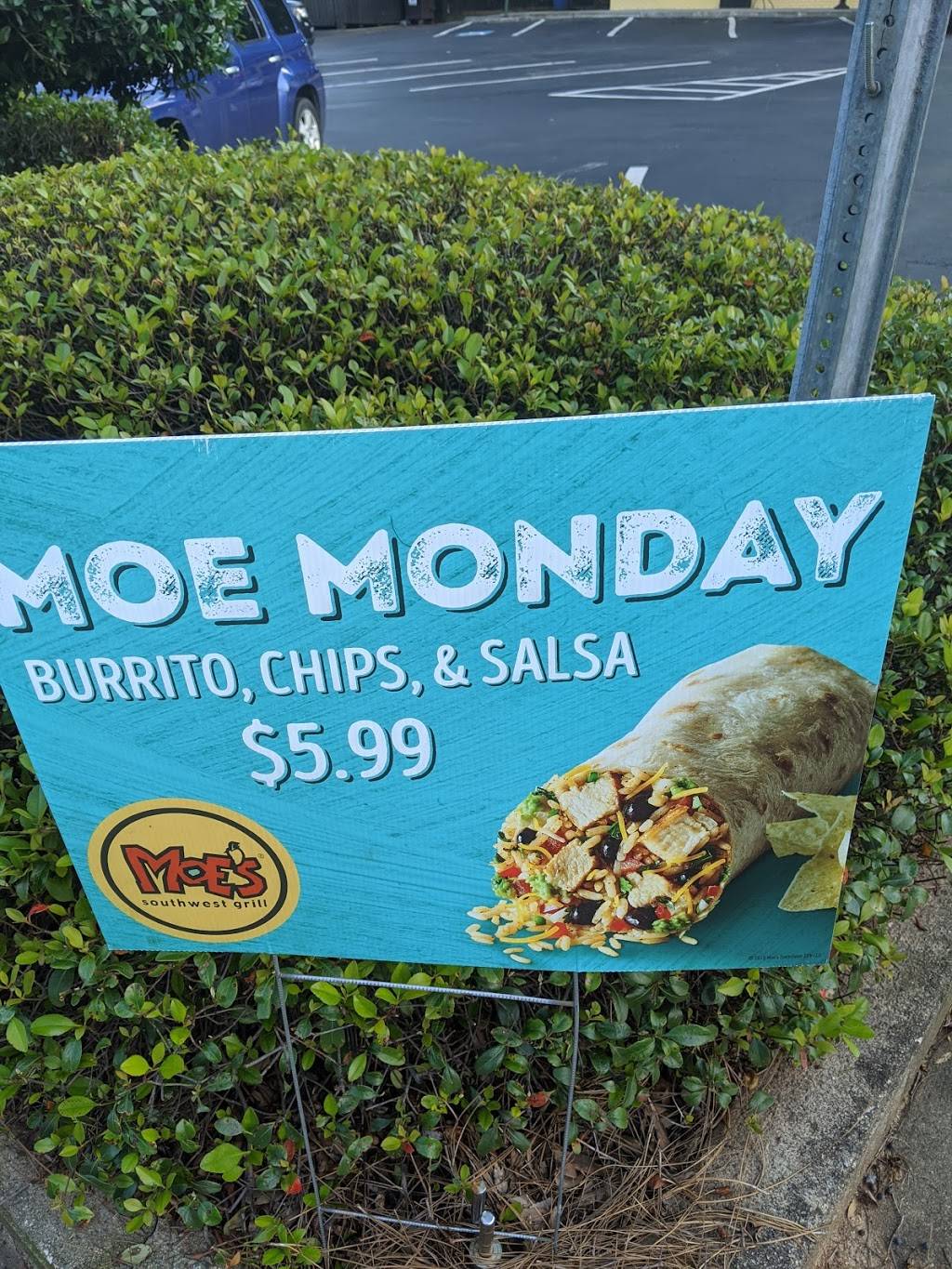 Moes Southwest Grill | restaurant | 1500 East Blvd, Charlotte, NC 28203, USA | 7043776344 OR +1 704-377-6344