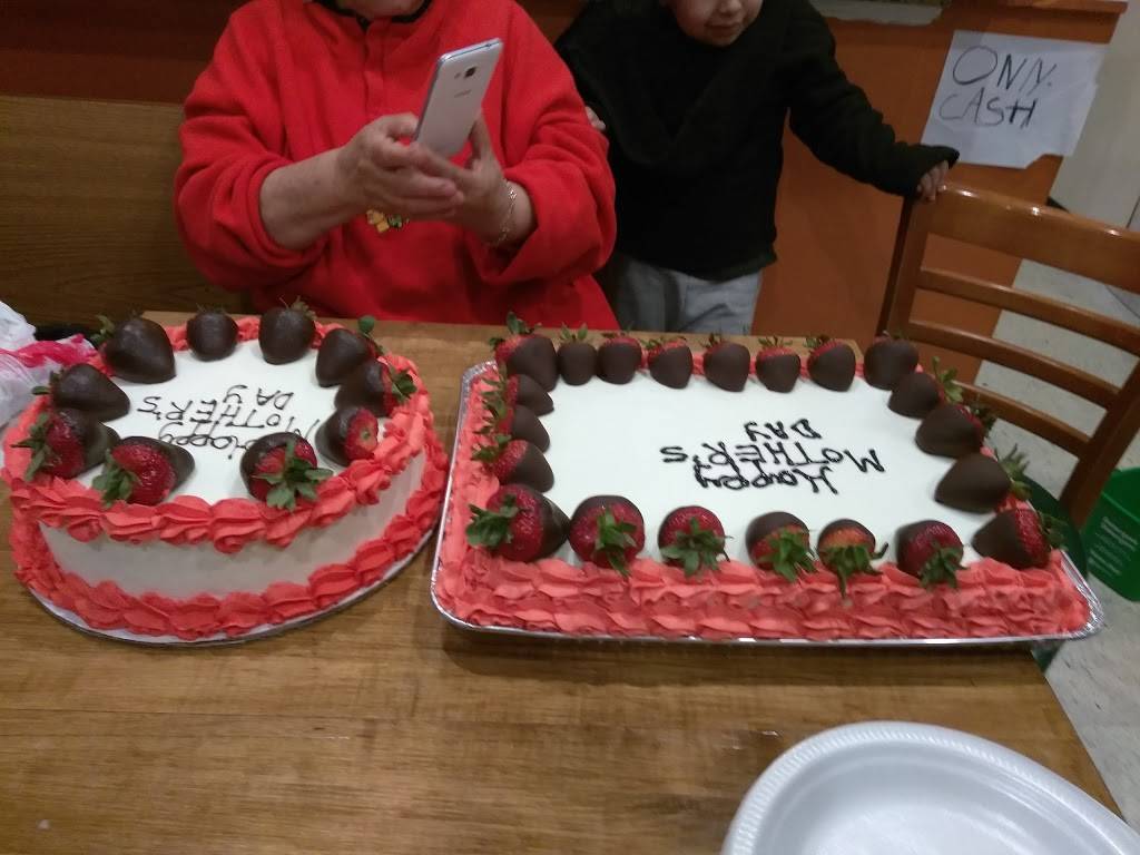 Birriería Y Carnitas El Gallito | restaurant | 7021 N Clark St, Chicago, IL 60626, USA | 7739019067 OR +1 773-901-9067