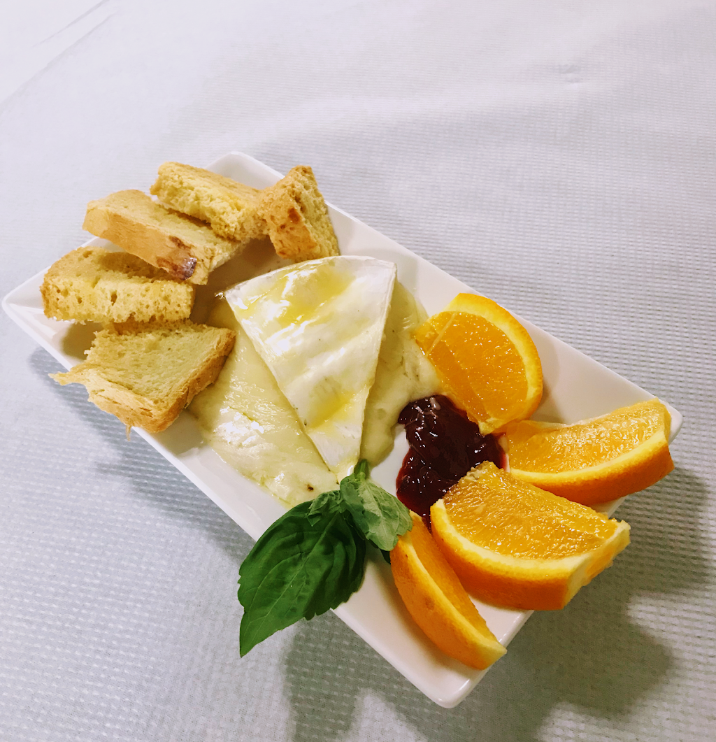 Clinton Inn | restaurant | 104 W Michigan Ave, Clinton, MI 49236, USA | 5174564151 OR +1 517-456-4151