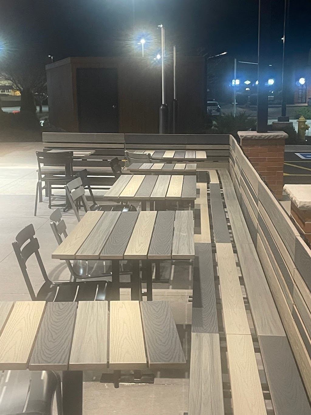 Raising Canes Chicken Fingers | restaurant | 8550 Birchwood Ct, Johnston, IA 50131, USA | 5157353786 OR +1 515-735-3786