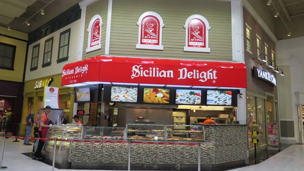 Sicilian Delight | restaurant | 1 Sangertown Square, New Hartford, NY 13413, USA | 3157329999 OR +1 315-732-9999