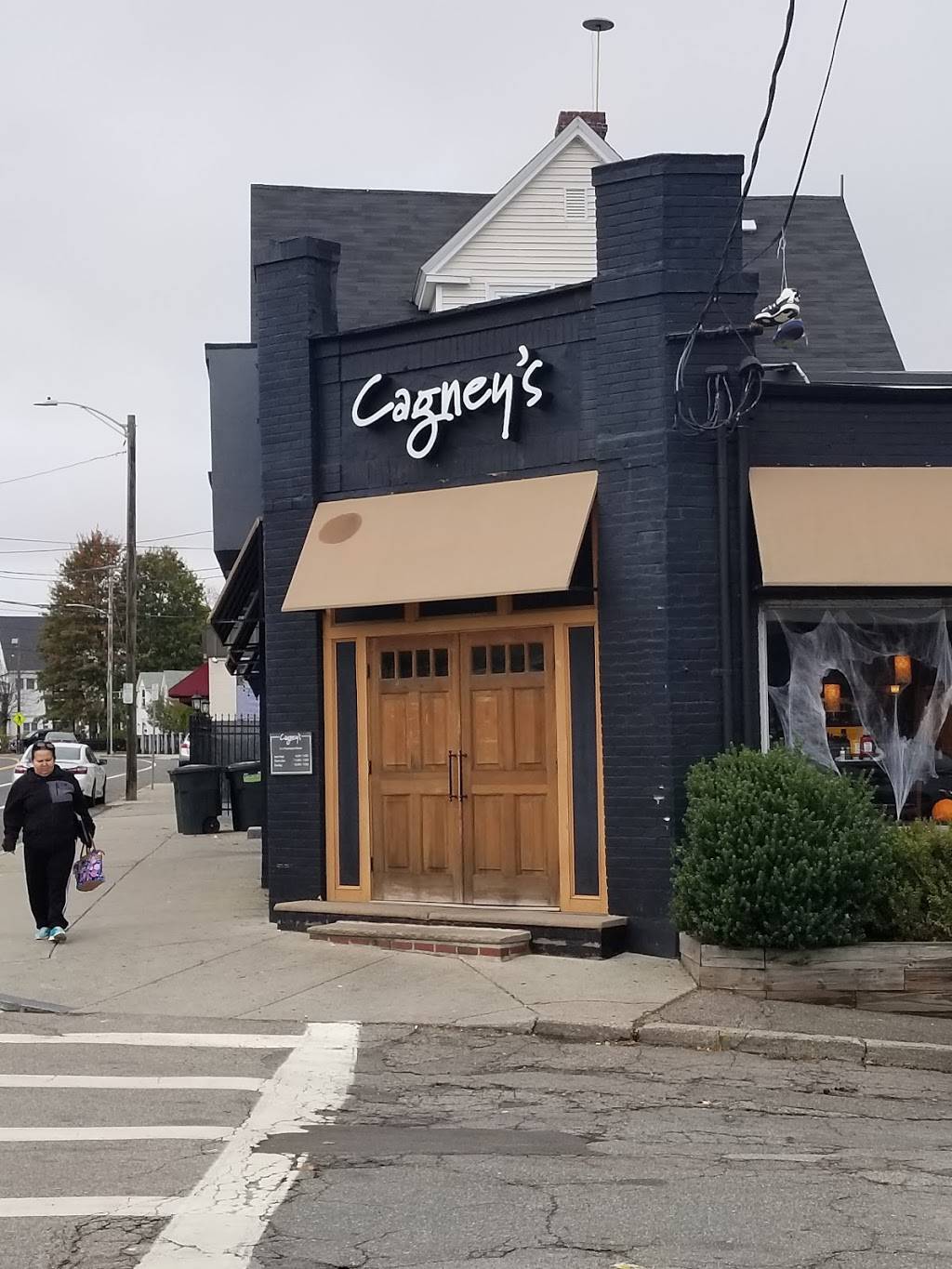 Cagneys | restaurant | 214 Washington St, Quincy, MA 02169, USA | 6178473940 OR +1 617-847-3940