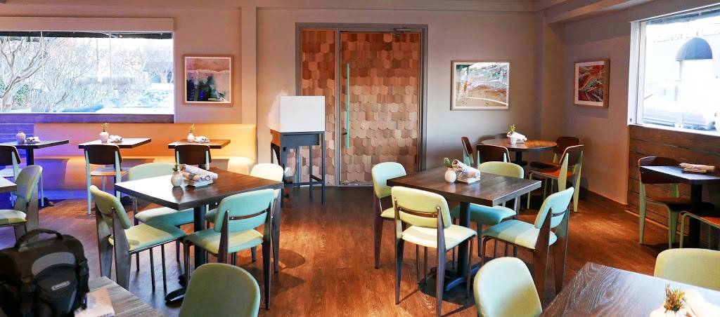 Lovers Seafood and Market | restaurant | 5200 W Lovers Ln, Dallas, TX 75209, USA | 2144149880 OR +1 214-414-9880